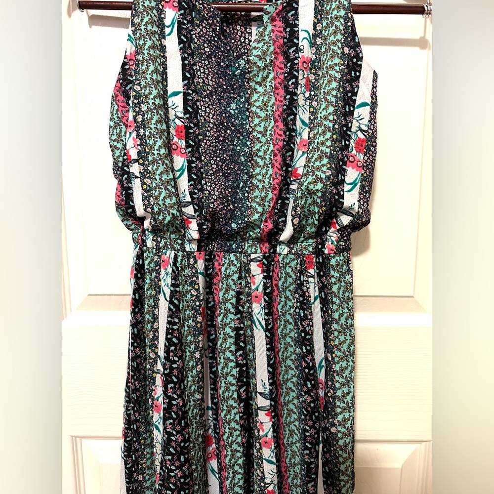 Style & Co Women’s Floral Sleeveless Maxi Dress in size PS - Picture 3 of 9